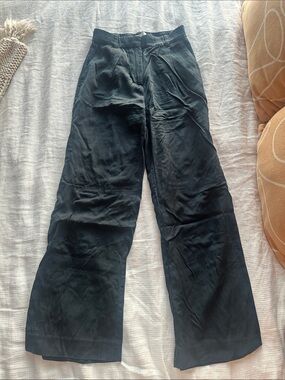 Abercrombie & Fitch Black Wide-Leg Pant